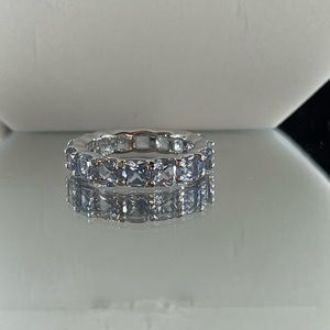 Aquamarine spinal ring